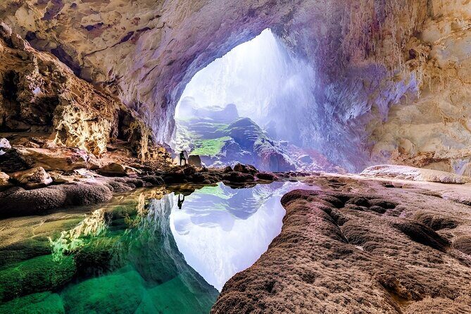 2025 Journey to Paradise Cave — An Adventure's Paradise - The ride to Paradise Cave and the electric-car transfer