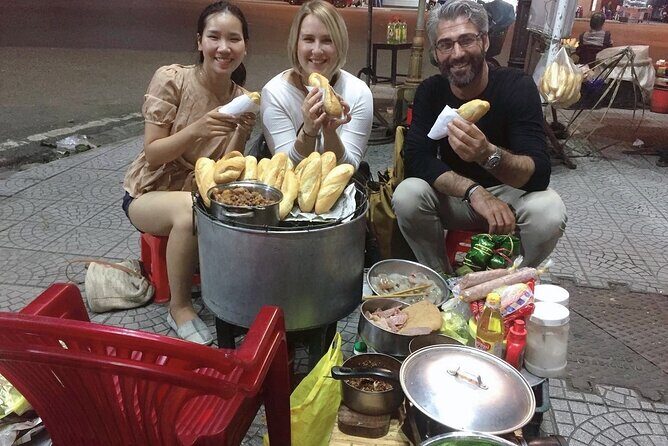 All Inclusive Hue Walking Food Tour with Local Gifts - Stop 5: Bánh mì in Hue style—pâté, crusty roll, and contrast