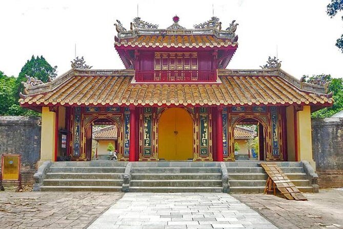 Best Hue City Tour- Private Tour - Minh Mang Tomb: Art, Poetry, and Quiet Architecture