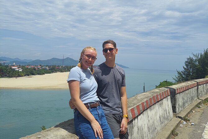 Bus Transfer from Hue to Hoi An with Sightseeing - Pickup in Hue: the 8:00–8:45 window and the one thing to do