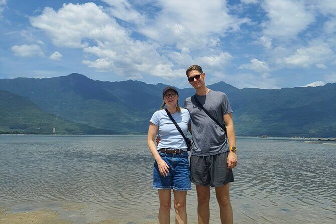 Bus Transfer from Hue to Hoi An with Sightseeing - Marble Mountains (Ngu Hanh Son): worth the time, but plan the extra cost