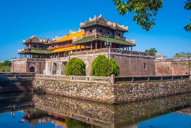 Chan May Port to Hue, Hoi An or Golden Hand Bridge of Bana Hills - Driver-Only Transport vs Paying for More English