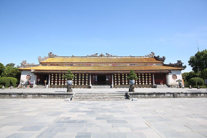 Exploring Hue Imperial City With Professional Driver By Private Car - What the driver adds (besides driving)