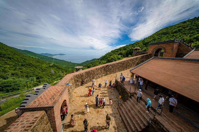 From Hue: Hoi An Bus Transfer with 4 Sightseeing Stops - From Hue pickup to Hoi An drop-off: the rhythm of the day