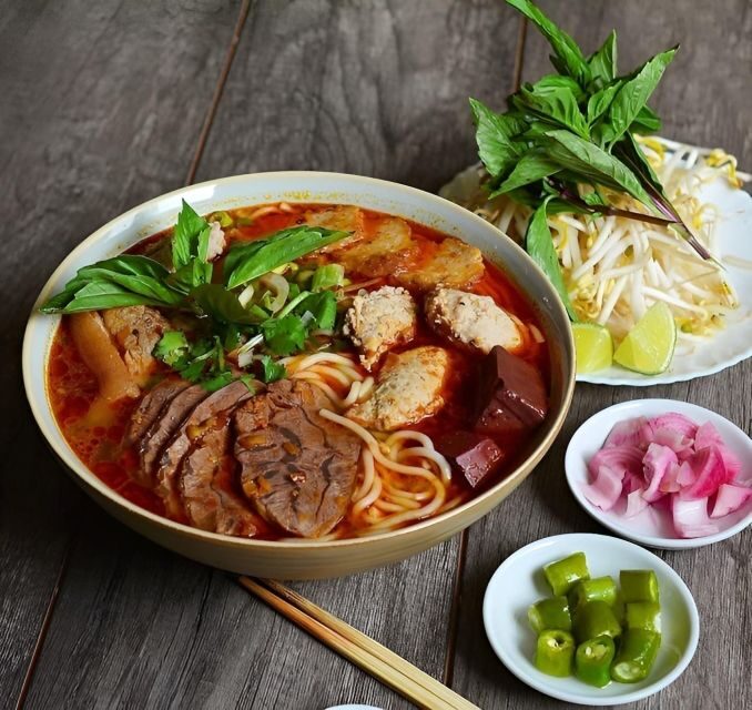 From Hue: Hue Evening Foodie Cyclo Tour. - Practical tips so you enjoy every stop