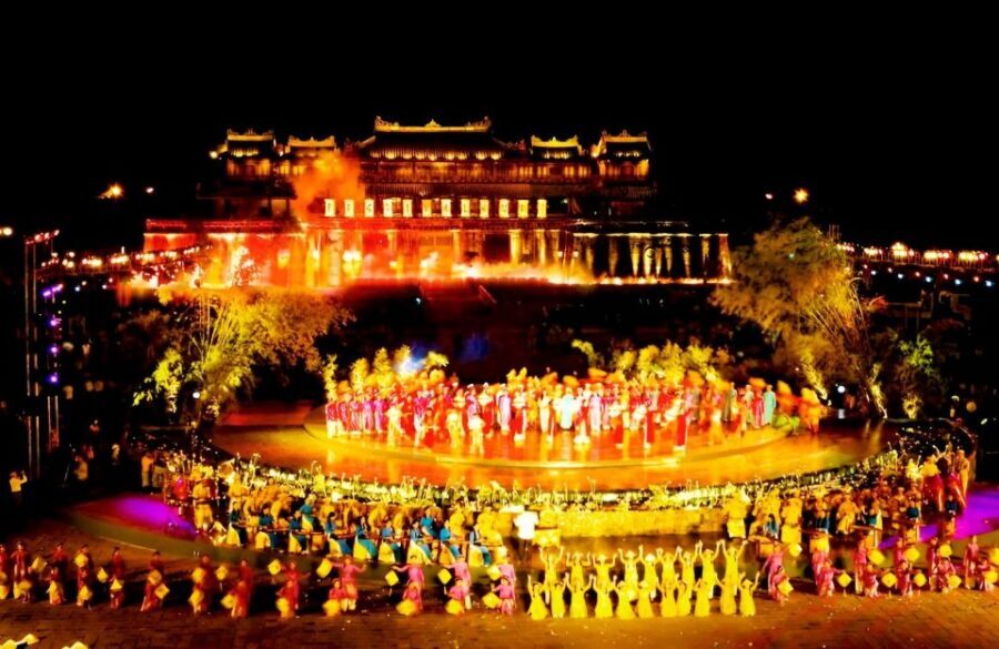From Hue: Hue Evening Foodie Cyclo Tour. - Should you book the Hue Evening Foodie Cyclo Tour?