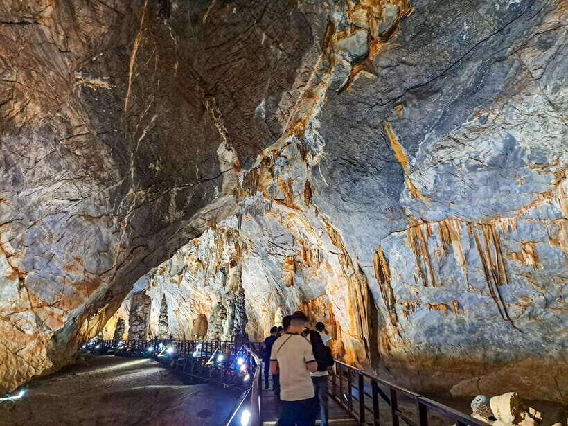 From Hue: Phong Nha Cave & Paradise Cave Full-Day Trip - What Makes the Experience Feel Smooth: Guides and Coordination