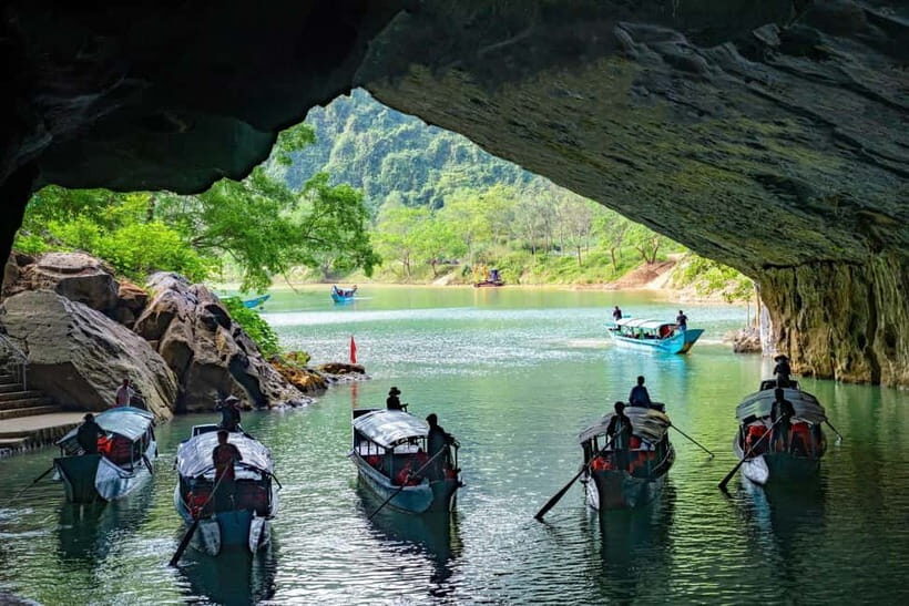 Half-Day Phong Nha Cave Adventure by Dragon Boat - Traditional Dragon Boat to the Cave Entrance: Calm Before the Wonder