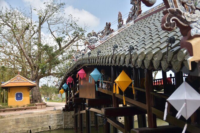 Hue Bike Tour with Optional Fishing Activities in Local Village - Optional Stop 3: Tam Giang Lagoon and Dam Chuon net-and-trap fishing