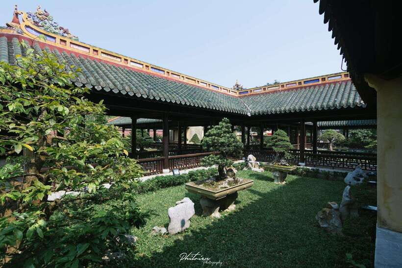 Hue Car Rental with Driver for Transfer Trip and Sightseeing - Da Nang Big Stops: Golden Bridge and Linh Ung Pagoda
