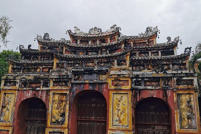 Hue City Day Trip By Private Car - English Speaking Driver - Tu Duc Tomb: The Emperor Who Built a Whole World