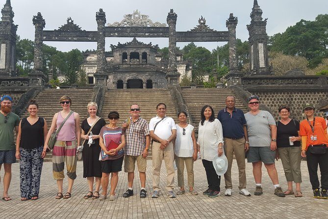 Hue city Deluxe Group Tour (Daily Tour-12 pax max) - Start strong: Thien Mu Pagoda and the water-to-land switch