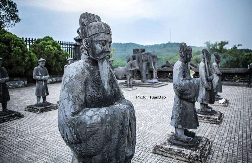 Hue City Full-Day Tour with Dragon Boat Trip & Lunch - Price and entry fees: the real math