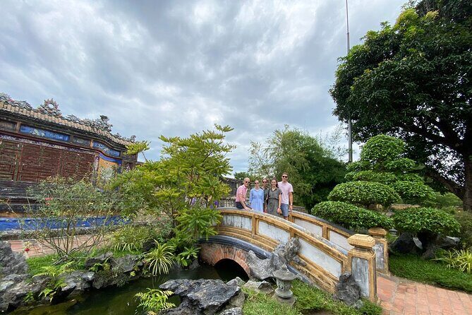 Hue City Private Tour - Lunch in Hue: A real break that’s built into the plan