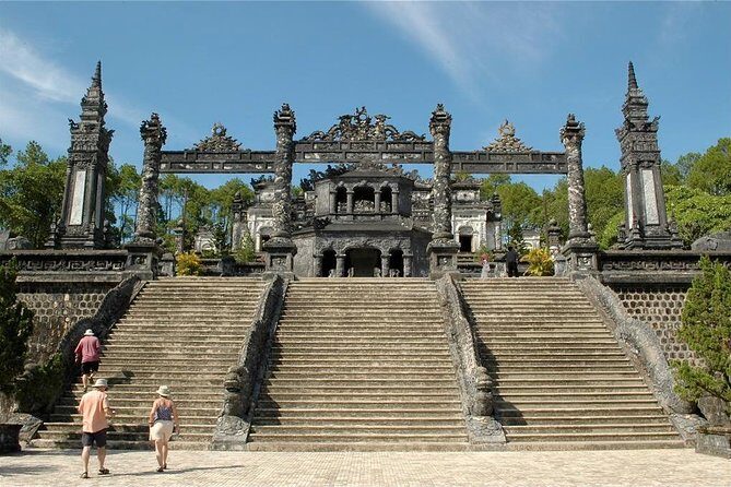 Hue City Private Tour: Ancient Tombs and Incense Making Village - What this Hue tour is really good at