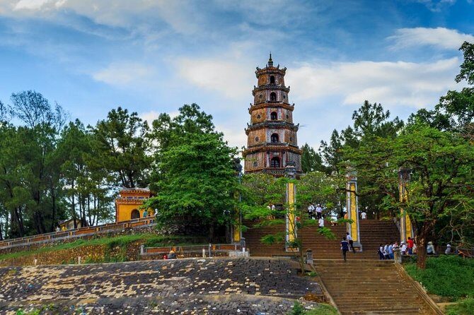Hue City Private Tour: Ancient Tombs and Incense Making Village - Minh Mang Tomb: the grand imperial setting