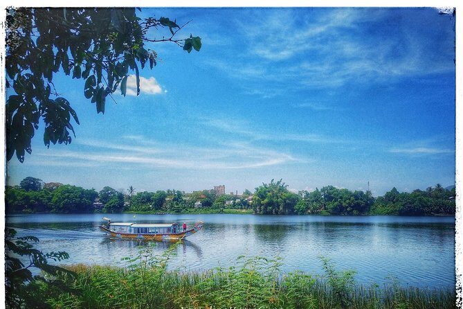 Hue City Tour 3 Tomb & Citadel Sightseeing Perfume River By Dragon Boat - Hue Citadel (Imperial City): UNESCO walls and a walk that makes sense