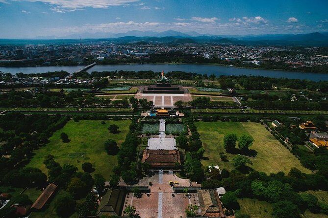 Hue City Tour 3 Tomb & Citadel Sightseeing Perfume River By Dragon Boat - Khai Dinh Tomb and Minh Mang Tomb: architecture you can actually read