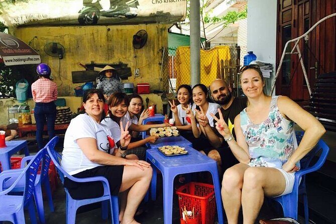 Hue City Tour and Local Food By Scooter - Stop 3: Vong Canh Hill for Perfume River views and old bunkers