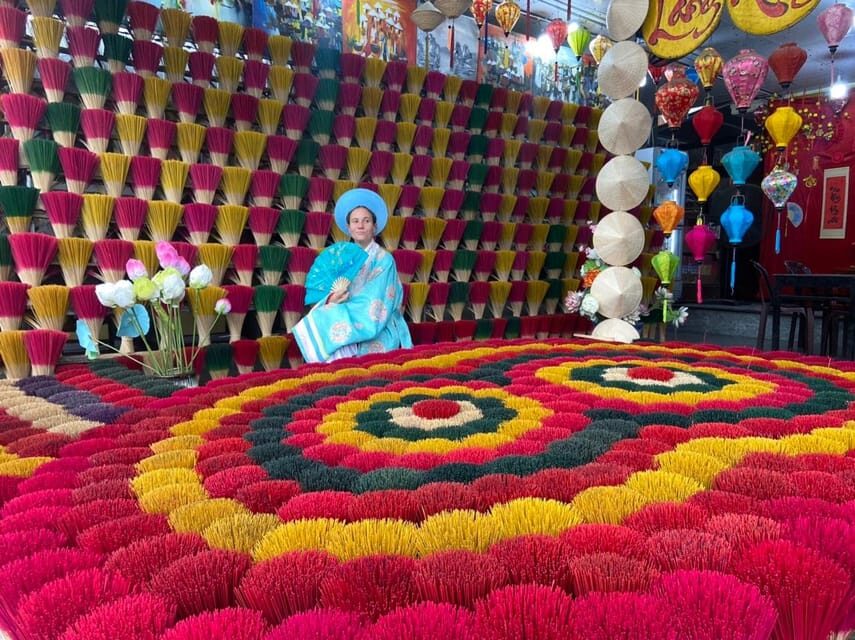 Hue City Tour: Pagoda, Citadel & Royal Tombs Full Day - Pickup, Getting Oriented, and the Perfume River Plan