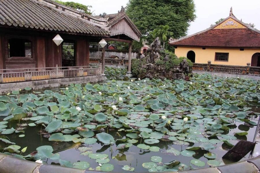 Hue Customizable Tour with Imperial Citadel & Forbidden City - Pavilions, gardens, and extra corners: how the long walk stays manageable