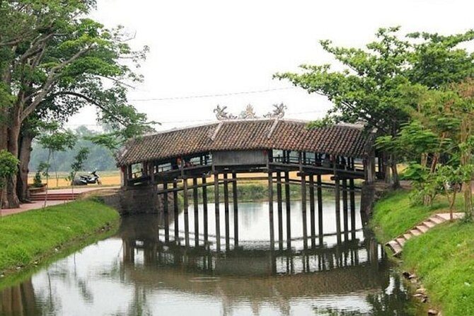 Hue Cycling Tour To Thanh Toan Bridge - Two start times and an easy rhythm with hotel pickup