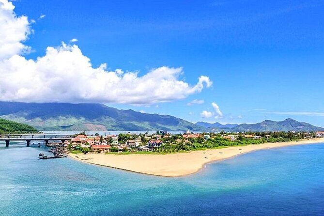 Hue - Danang - Hoi An: Private Car via Hai Van Pass and More - Da Nang Sightseeing Mix: Marble Mountain and the Monkey Mountain area