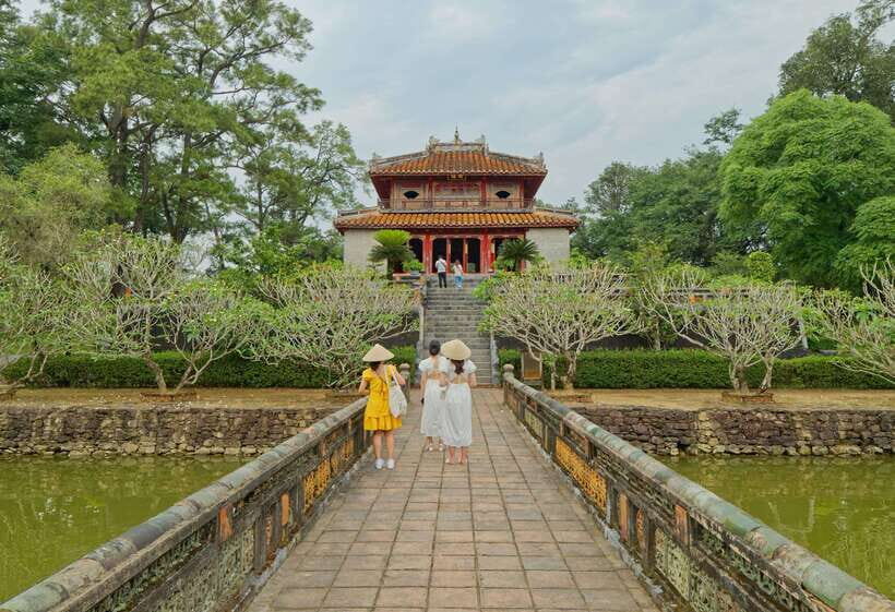 Hue: Dragon Boat, Perfume River, Pagoda & Royal Tomb Tour - Minh Mang Tomb: the classic royal design on Cam Khe Mountain