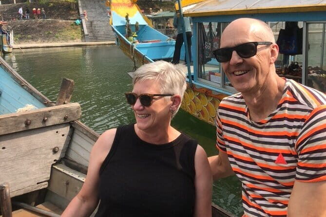 Hue Dragon Boat Tour: Perfume River, Royal Tombs, Hon Chen Temple - Stop 1 and the First Boat Ride: Perfume River in a Traditional Dragon Boat