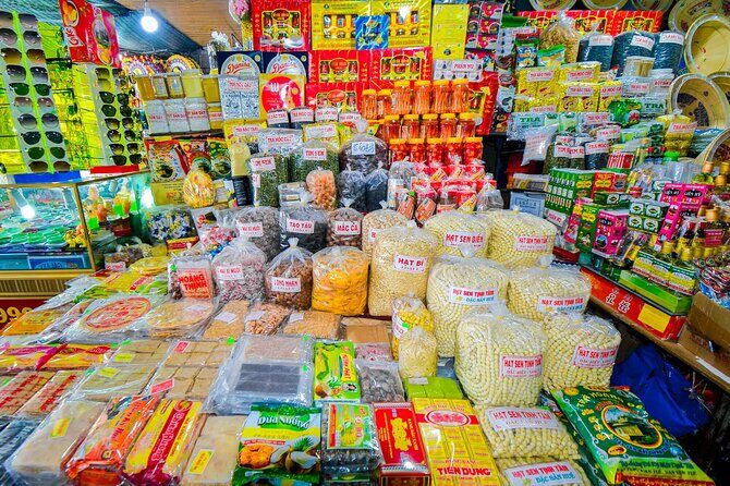 Hue Food Tour by Walking or Cyclo or Motorbike with Driver - The Guide Makes (Or Breaks) This Tour