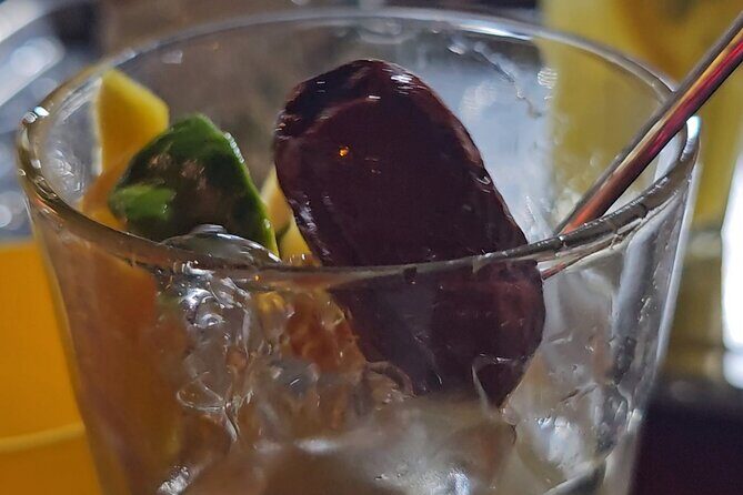 Hue Food Tour: Central Vietnam Culinary Heritage (Small Group) - Stop 5: Che Hue to close strong (and cool you down)
