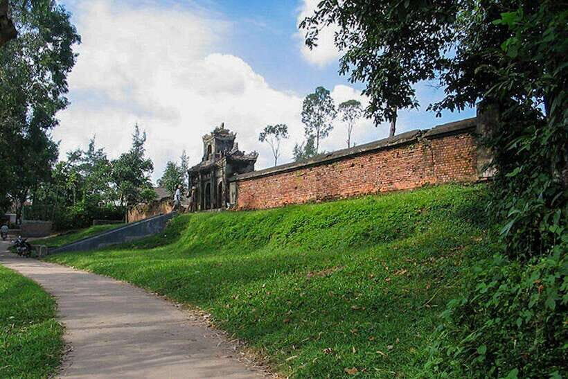 Hue: Half-day Thuy Bieu Village Cycling Adventure - Should You Book the Hue Thuy Bieu Village Cycling Tour?