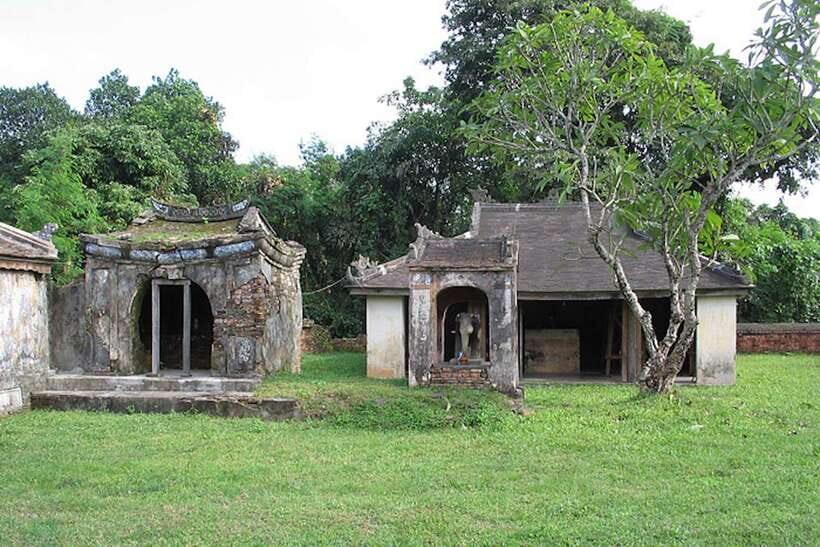 Hue: Half-day Thuy Bieu Village Cycling Adventure - Bánh Bèo Nậm Lọc Bà Đỏ: Sweet, Savory, and Local