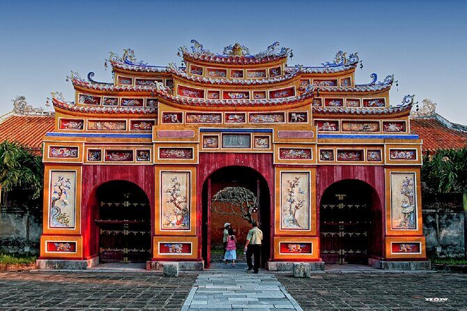 Hue Half Day Tour With Optional Dragon Boat on Perfume River - Tiger Arena and Vong Canh Hill: The Stops That Add Variety
