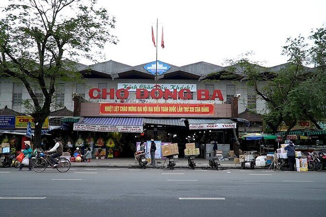 Hue Highlights Full-Day City Tour - Thuy Xuan craft village: colorful blooming-style incense (15 minutes)