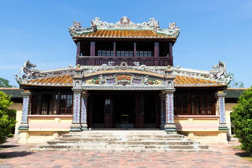 Hue Imperial City and Forbidden City Walking Private Tour - Duyệt Thị Đường theater: when court culture wasn’t backstage