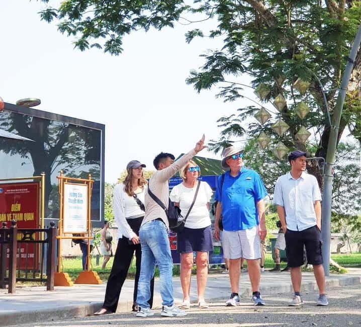 Hue Imperial City and Forbidden City Walking Private Tour - Thiệu Phương Garden and Thái Bình Lâu: slowing down inside royal calm