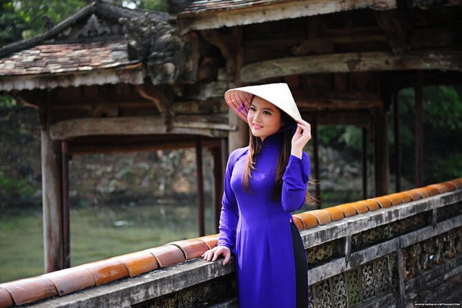 Hue Imperial City Tip-Based Walking Tour (Group Tour) - Getting the most from small-group pacing