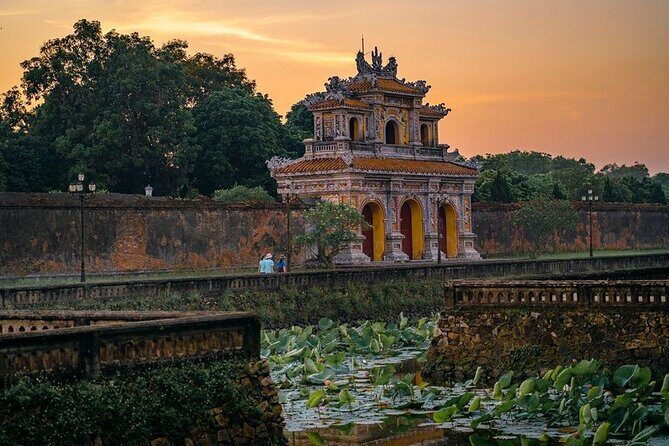 Hue Imperial City Walking Tour 2.5 Hours - Feng shui and the Nguyen Dynasty’s choice of Hue