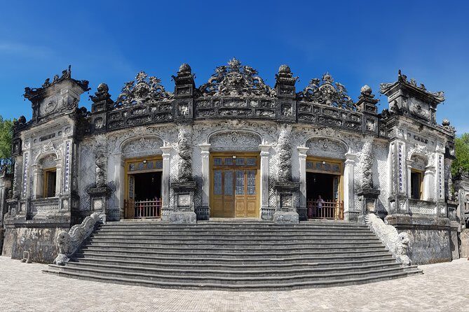 Hue Luxury Group Tour- Hue Daily Small Group Tour - Minh Mang’s tomb and the feng shui thinking
