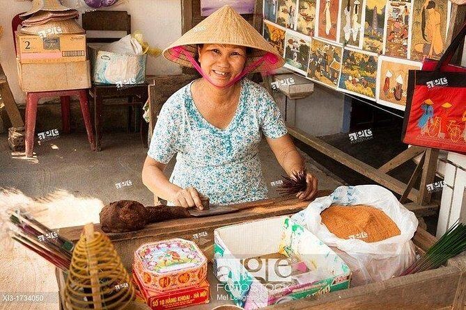Hue Motorbike Half Day Tour: Visit Unusual Things in Hue City - Stop 2: Thanh Toan Museum turns tools into a Hue lesson