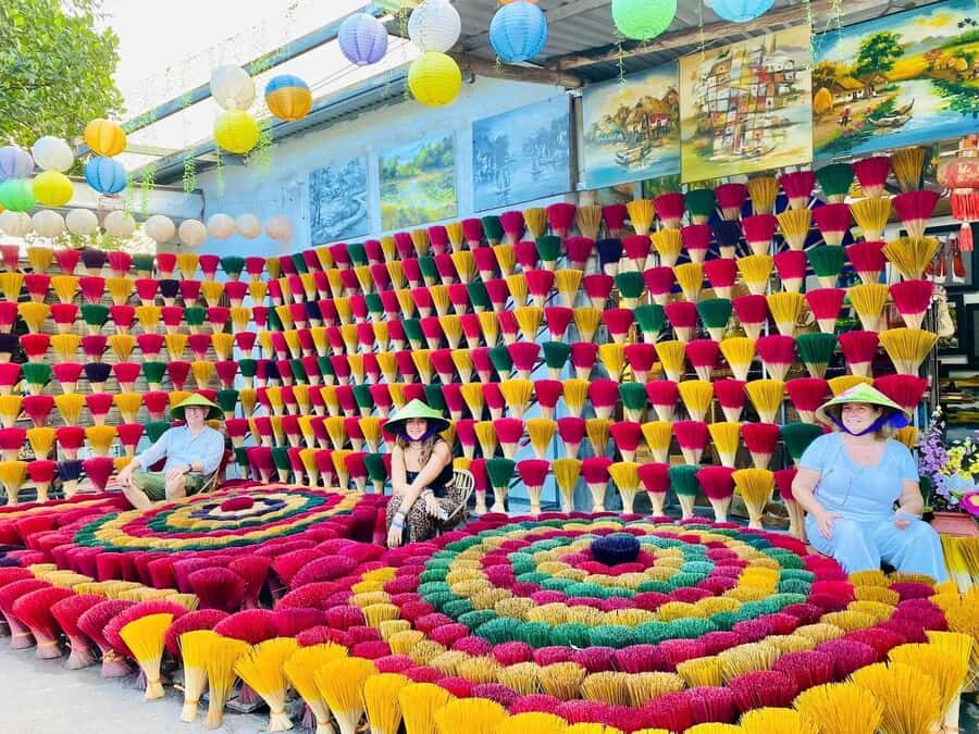 Hue: Private Guided Tour to Royal Tombs & Hue Imperial City - Inside the Hue Imperial City: UNESCO, built to project power