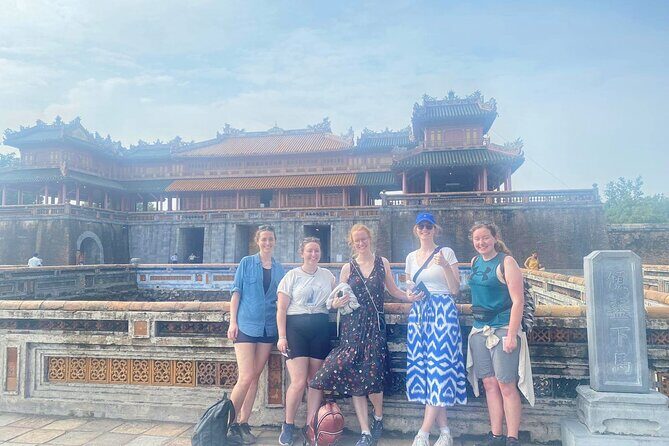 Hue Revolution Walking Tour Hue City during French & American War - Flag Tower and the nine Gia Long cannons: art, power, and place