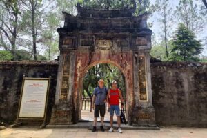 Hue: Royal Tombs Tour - Visit 3 Best Tombs & Pagoda - Minh Mang Tomb on Cam Khe Mountain: UNESCO-Listed Planning and Meaning