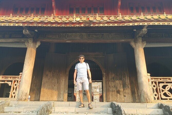 Hue: Royal Tombs Tour - Visit 3 Best Tombs & Pagoda - Tu Duc Tomb and Its Quiet Gardens: The Pace Changes Here
