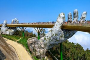 Hue To Hoi An By Private Car via Hai Van Pass, Golden Bridge, Marble Mountains - Lang Co Bay: Quick Sea Views at the Foot of Hai Van Pass