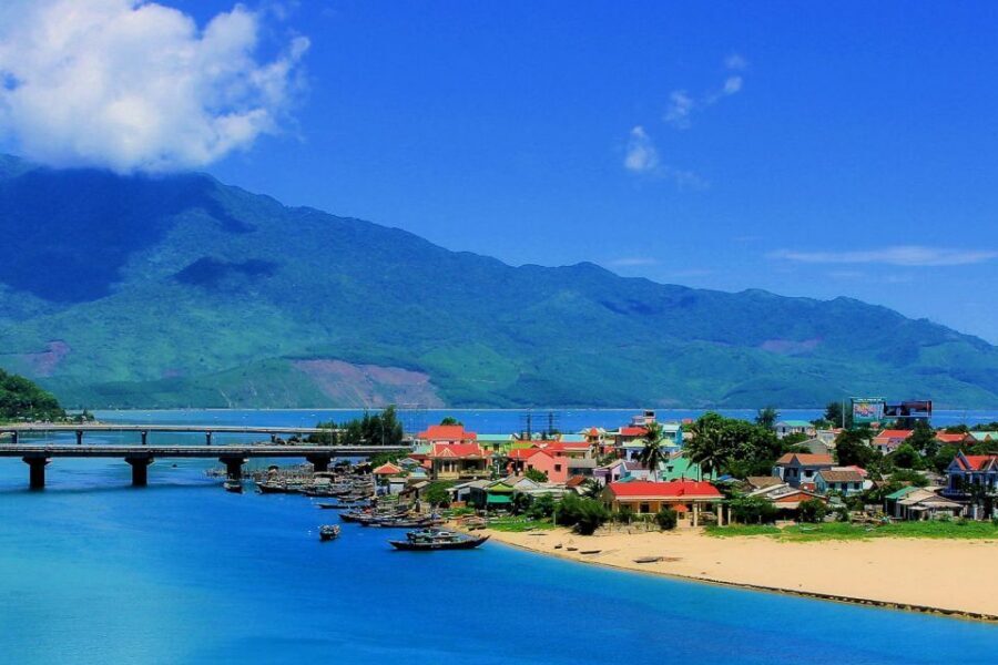 Hue to Hoi An/Da Nang: Private Scenic Motorbike Tour - Lap An Lagoon: the calm-photo break that actually feels peaceful
