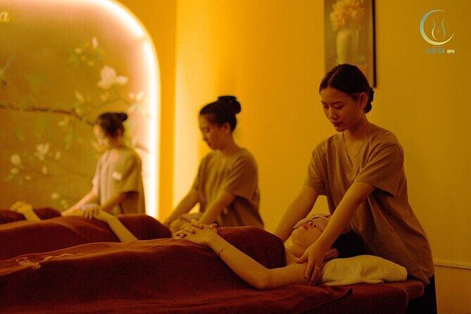 Hue Traditional Massage For Healing, 45 mins - Quick takes: Hue Traditional Massage healing essentials
