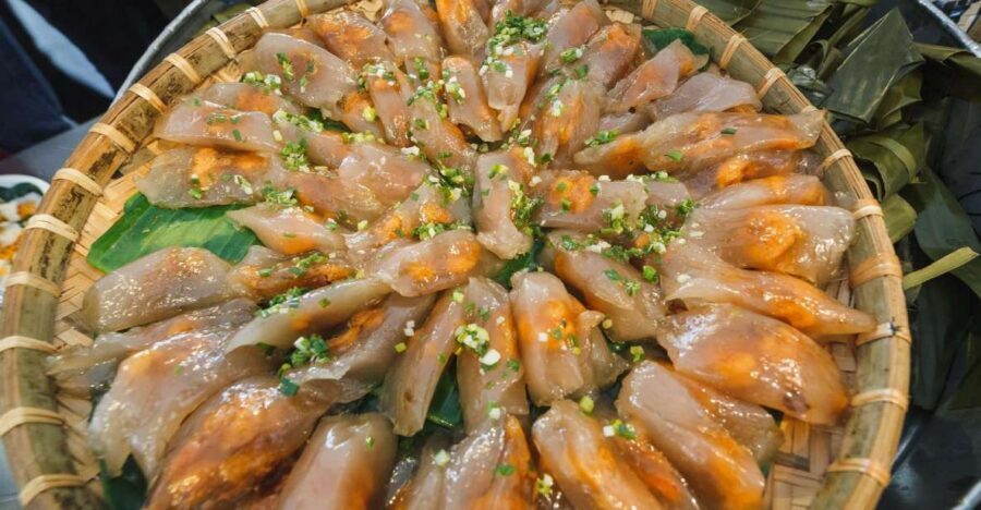 Hue Walking Street Food Tour - Hue Food Style: Why These Dishes Feel Like Hue, Not Copy-Paste Vietnam