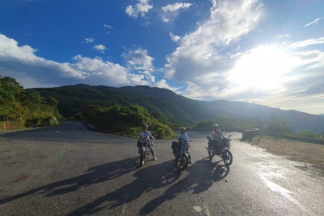 Motorbike Tour From Hue to Danang or Hoi An via Hai Van Pass - Stop 3: Lap An Lagoon—oyster farms and seafood breaks